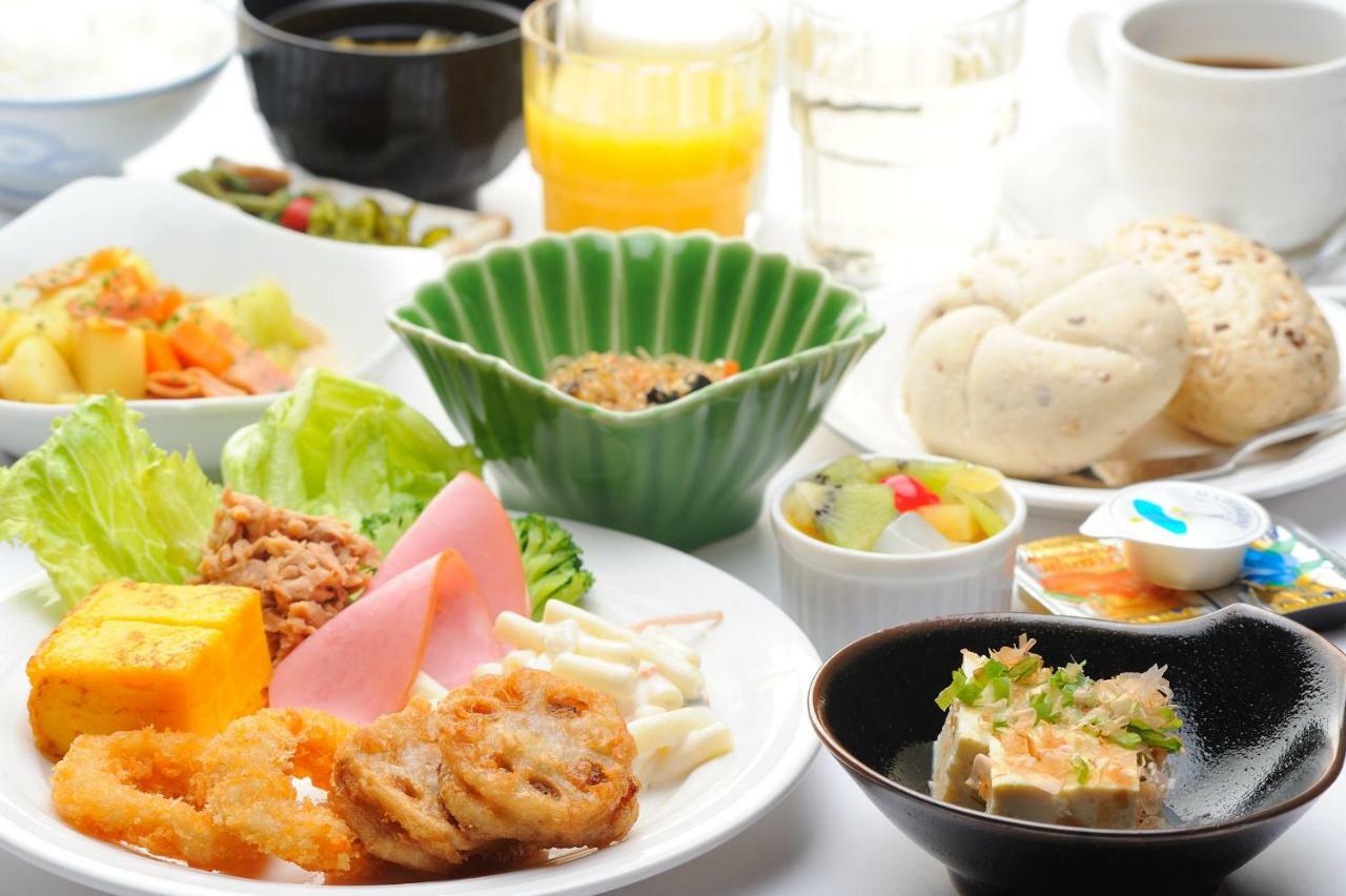 호텔 루트-인 카미스와 외부 사진